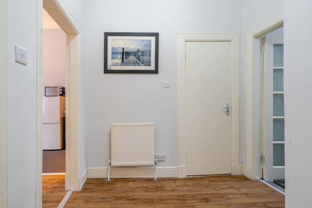 Stunning Ground Floor Flat In Southside. Lägenhet Glasgow Exteriör bild